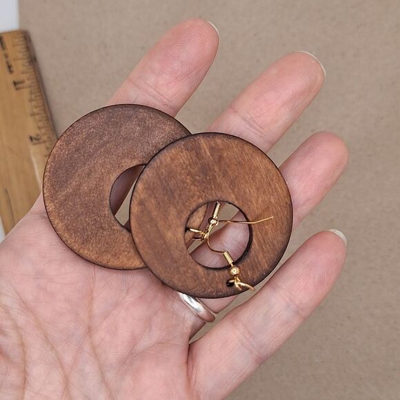Brown wooden round boho hollowed out earrings - Picture 3 of 3
